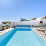 Altos Deva 12a By Escape Villa