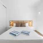 Willa Altos Deva 12a By Escape *